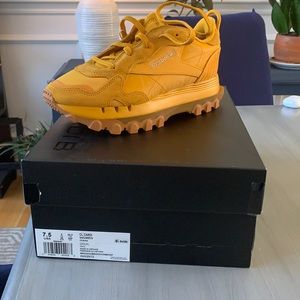 Cardi b reebok never worn brand new